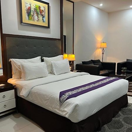 Ayla City Hotel Соронг Экстерьер фото