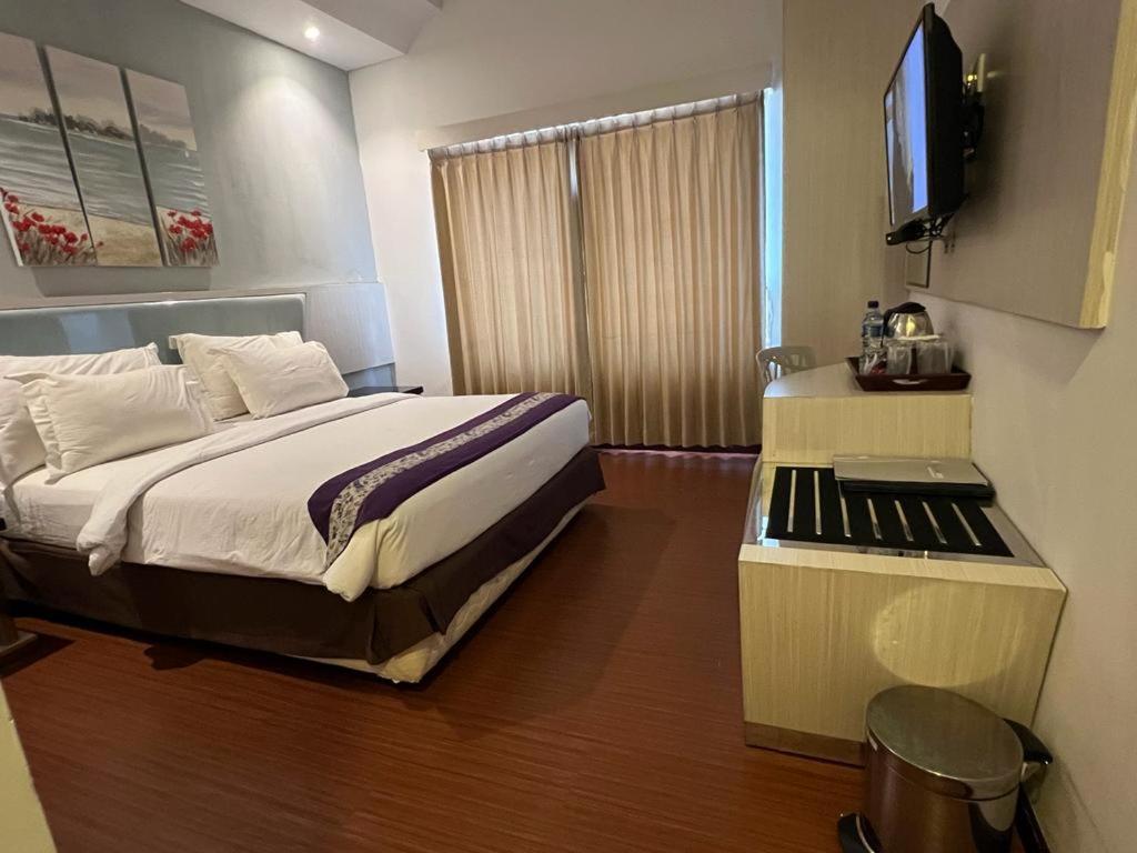 Ayla City Hotel Соронг Экстерьер фото
