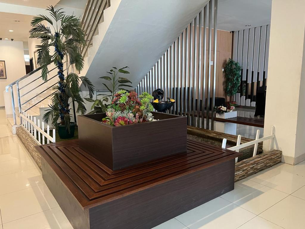 Ayla City Hotel Соронг Экстерьер фото