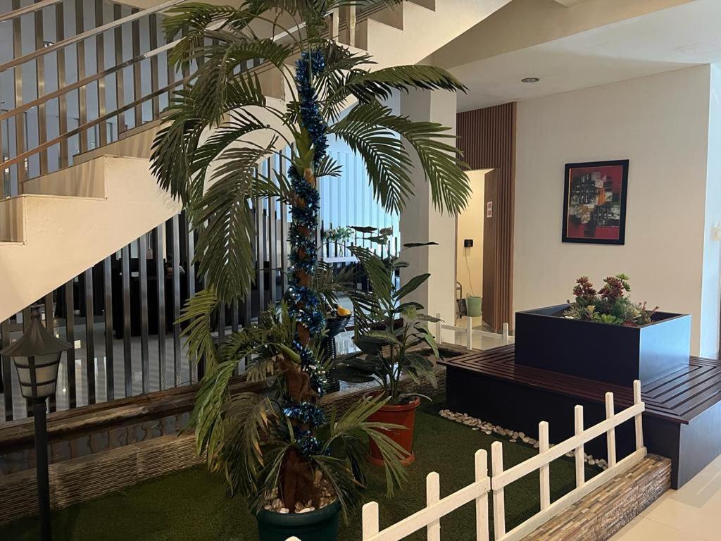 Ayla City Hotel Соронг Экстерьер фото