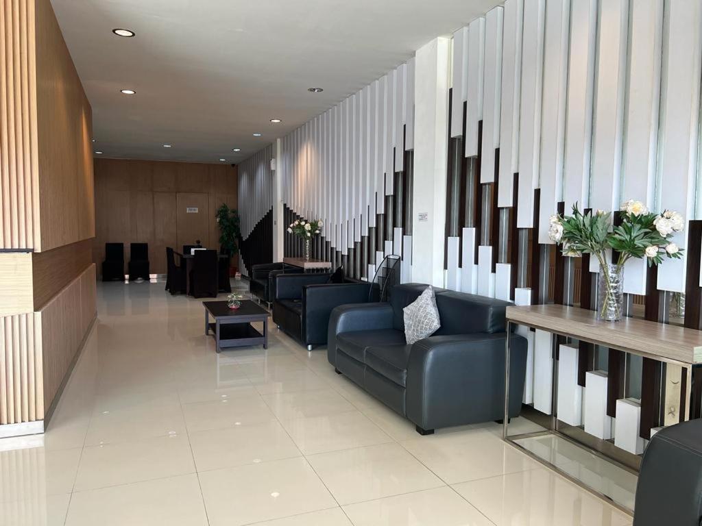 Ayla City Hotel Соронг Экстерьер фото